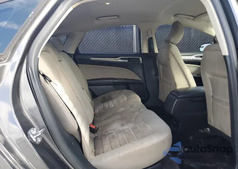 2017 Ford Fusion S из США, поврежденный, VIN 3FA6P0G75HR301163